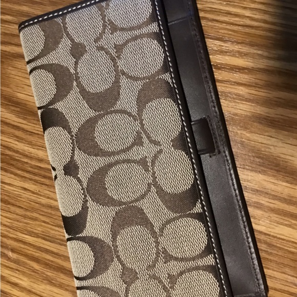 Men,s wallet . - Picture 3 of 4